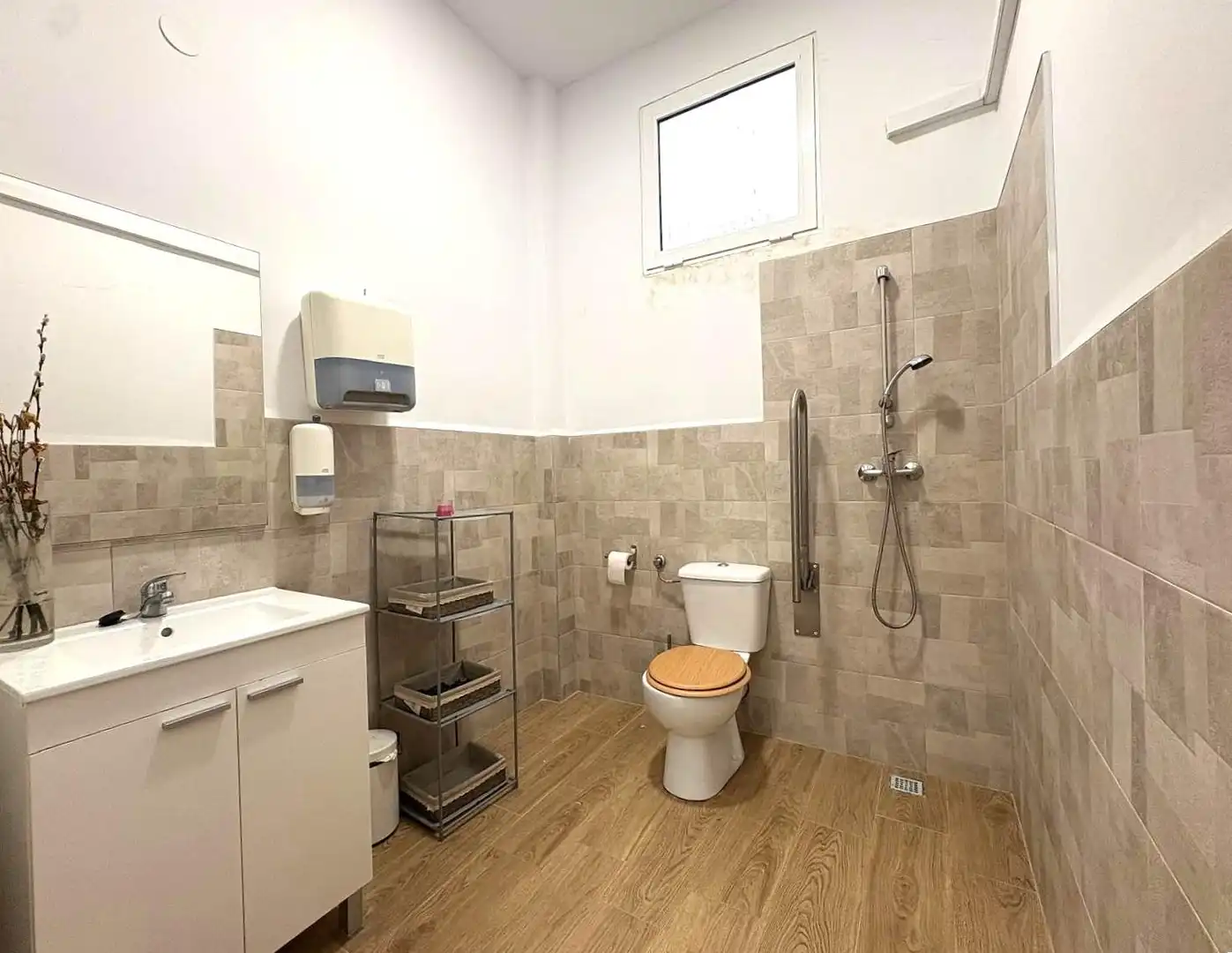 Baño de Local de alquiler en Quart de Poblet