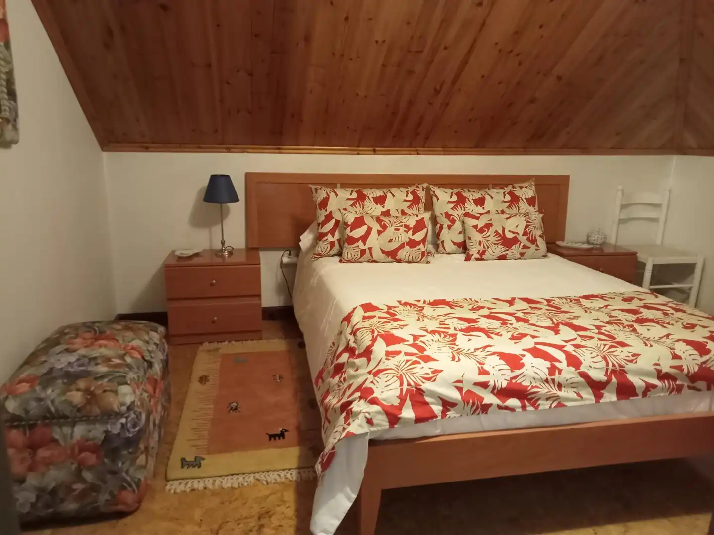 Habitación de Casa o chalet en venta en Vilagarcía de Arousa con Calefacción, Piscina y Balcón
