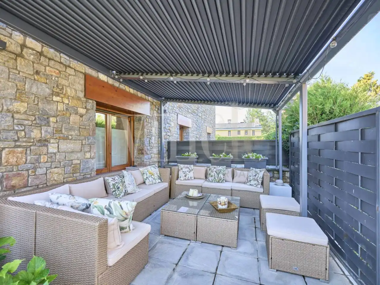 Terraza de Casa o chalet en venta en Puigcerdà con Calefacción, Jardín privado y Parquet