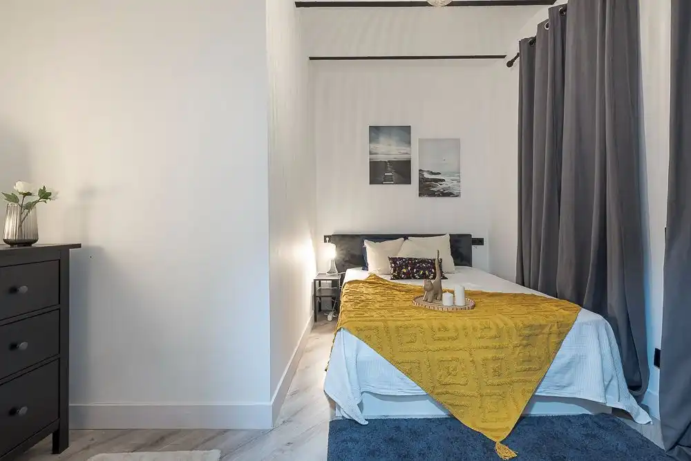 Bedroom of Flat for sale in Barcelona  with Air Conditioner and Heating