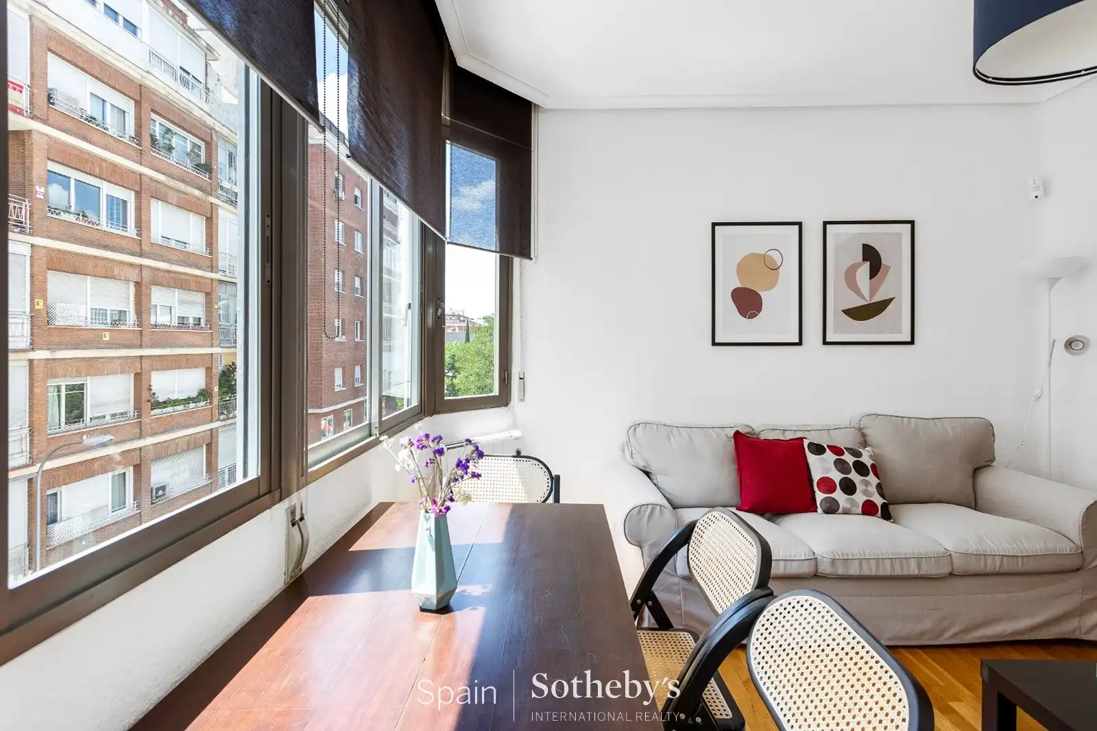 Living room of Apartments for sale in Madrid  with Air Conditioner and Heating