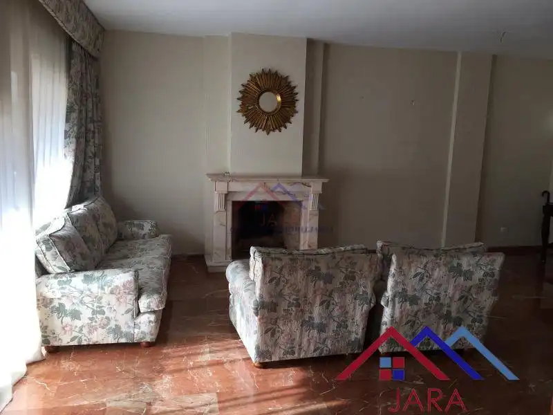 Sala de estar de Piso de alquiler en Jerez de la Frontera con Aire acondicionado, Terraza y Amueblado