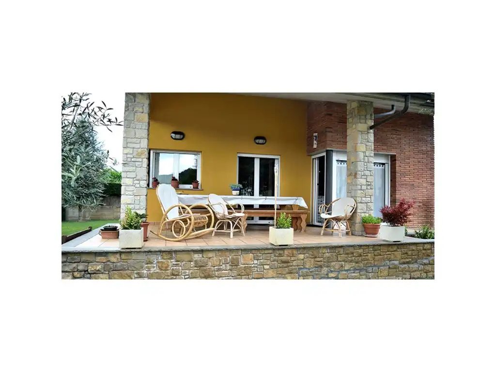 Houses for sale in Sant Julià de Vilatorta