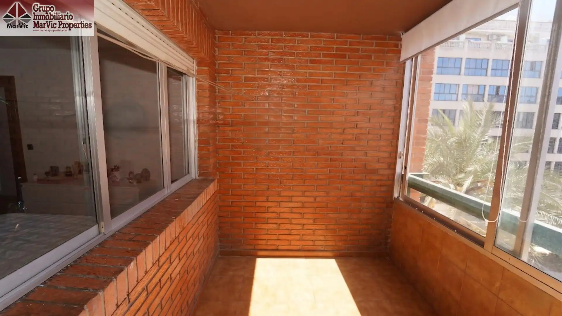 Terraza de Piso en venta en Benidorm con Terraza y Amueblado