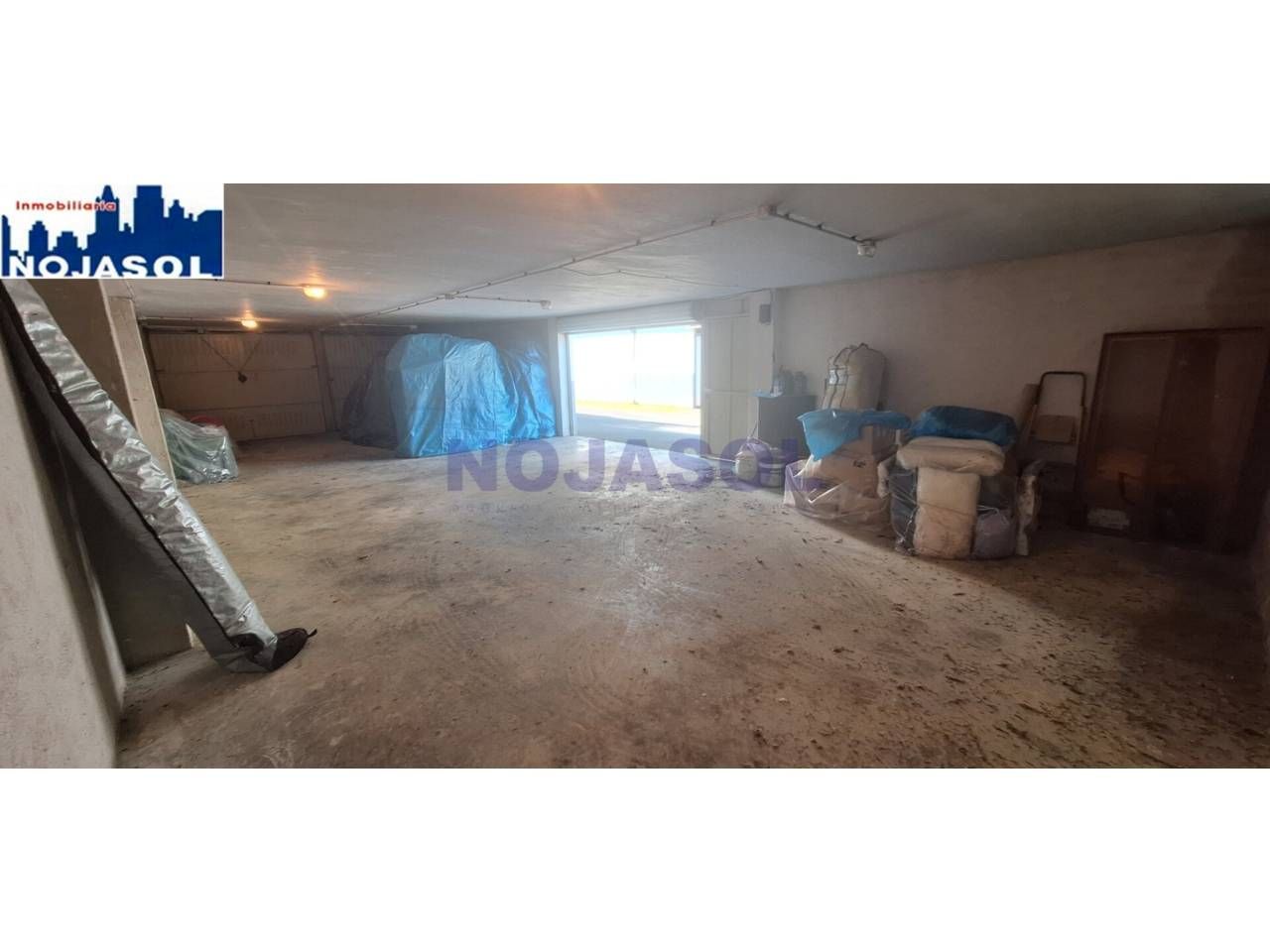 Garage for sale in Noja