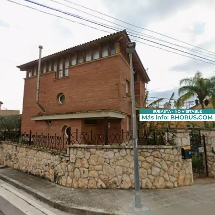 Casa con piscina en venta en MAESTRAT 7