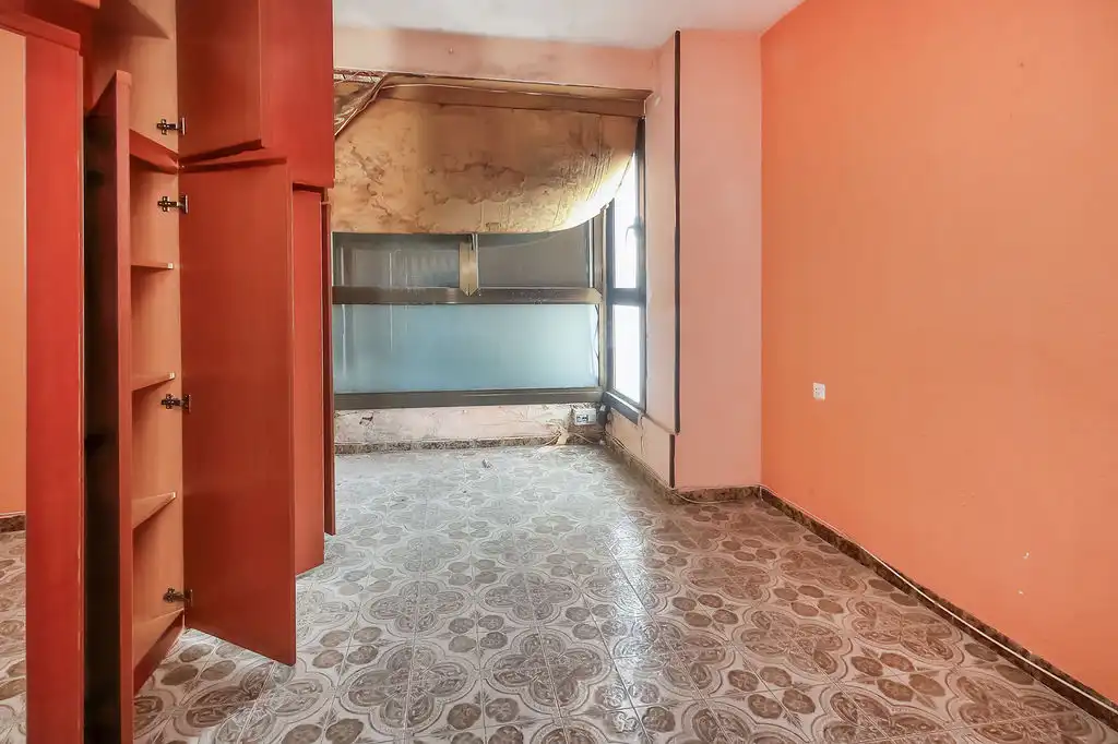 Gebäude zum Verkauf in Sabadell
