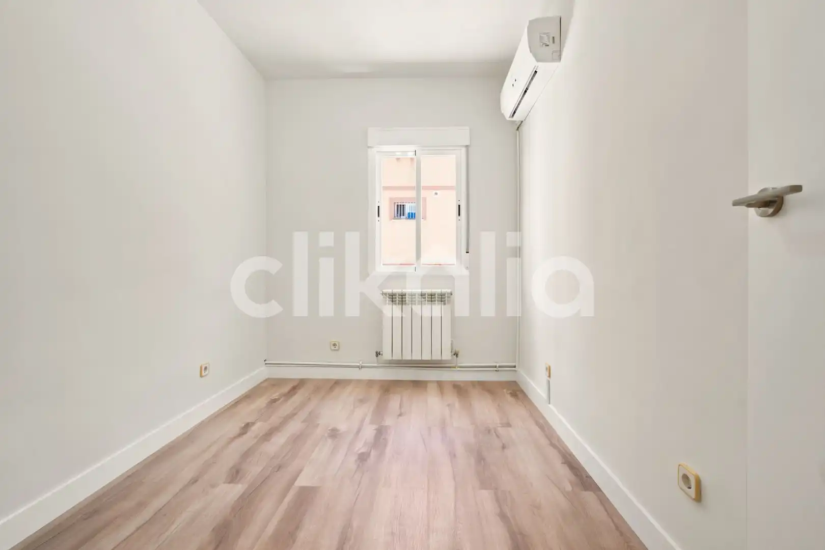 Habitación de Piso de alquiler en Madrid con Aire acondicionado, Calefacción y Terraza