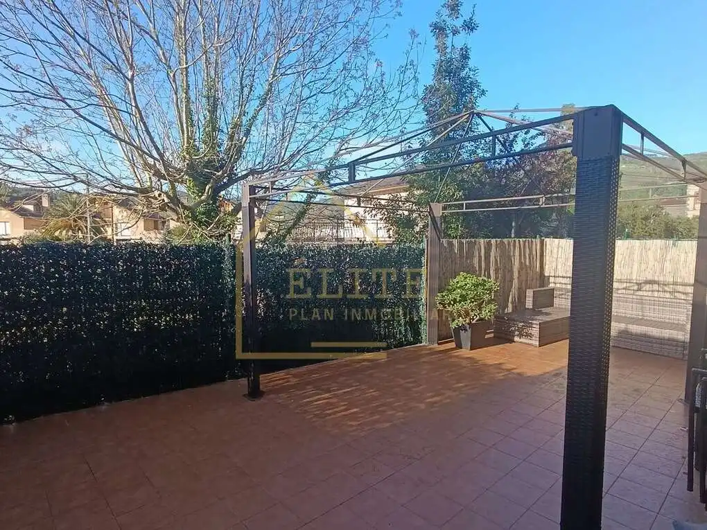 Piso en venta en Ampuero