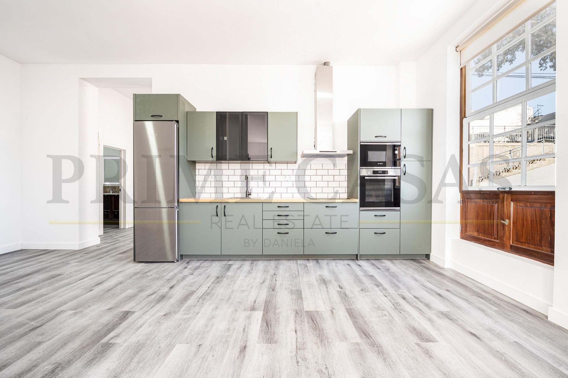 Kitchen of Loft for sale in Las Palmas de Gran Canaria  with Terrace, Balcony and Alarm