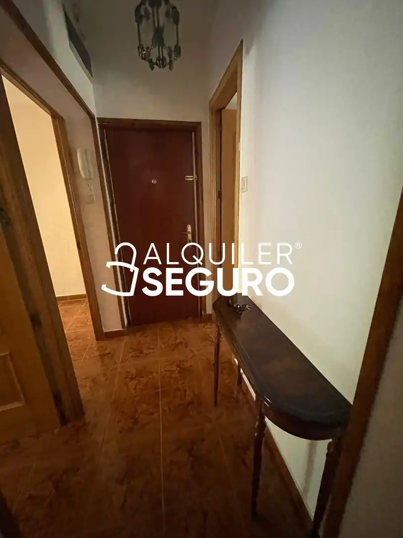 Flat for rent in Madrid  with Heating