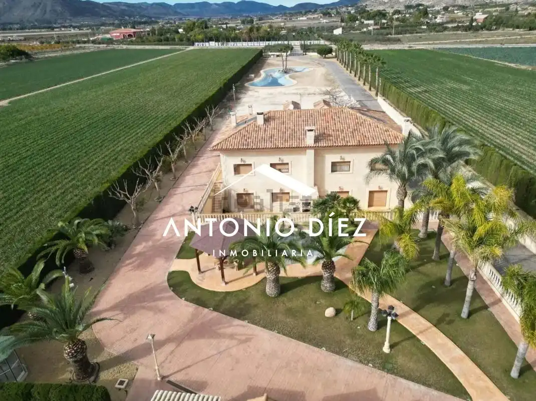 Detached house for sale in Pedanías Oeste