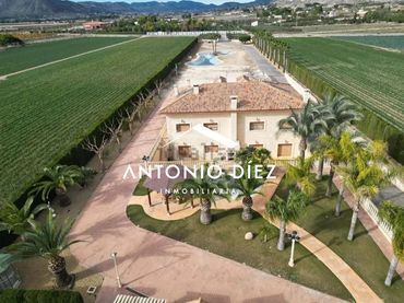 Villa à vendre à Pedanías Oeste