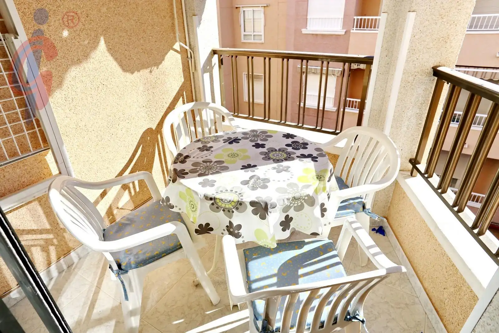 Terraza de Apartamento en venta en Guardamar del Segura con Aire acondicionado, Terraza y Amueblado