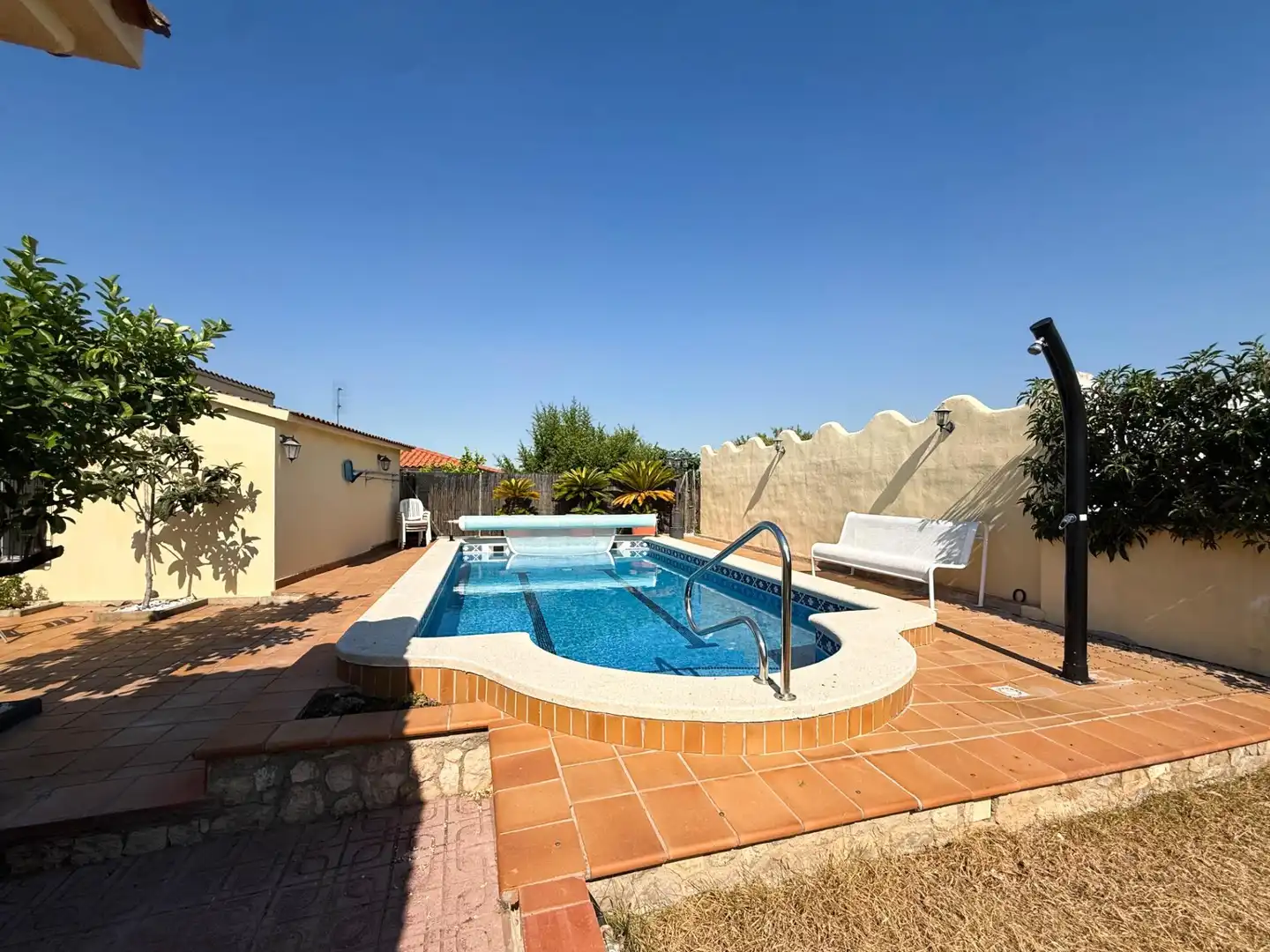 Piscina de Casa o chalet en venta en Sant Pere de Ribes con Aire acondicionado, Calefacción y Jardín privado