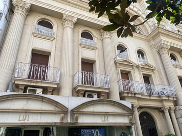 Oficina amb ascensor de lloguer a Calle José Cruz Conde 16