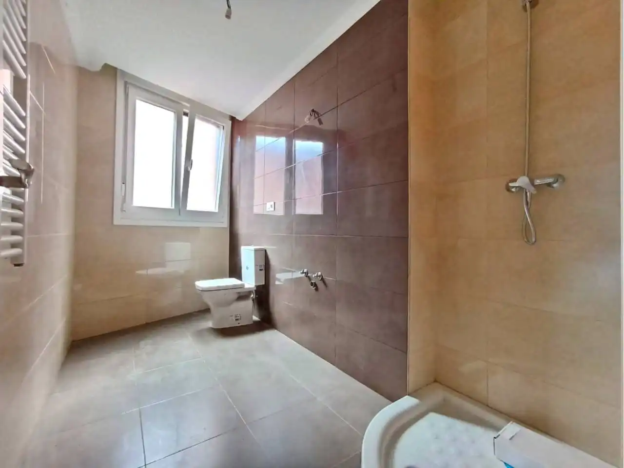 Bathroom of Flat for sale in Cerezo de Río Tirón  with Heating and Terrace