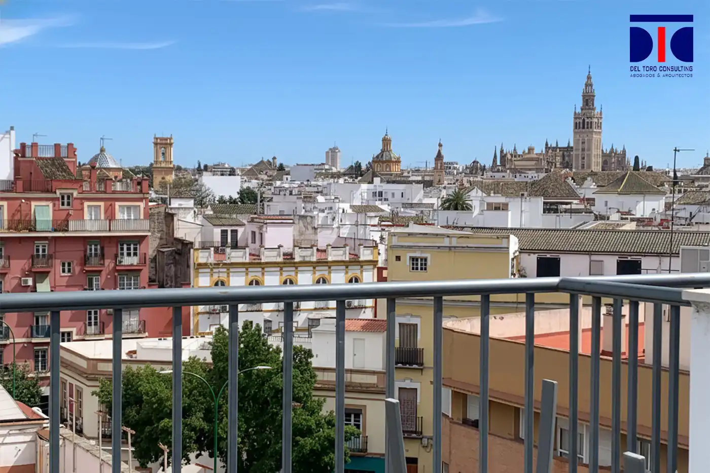 Vista exterior de Piso en venta en Sevilla con Aire acondicionado, Calefacción y Terraza