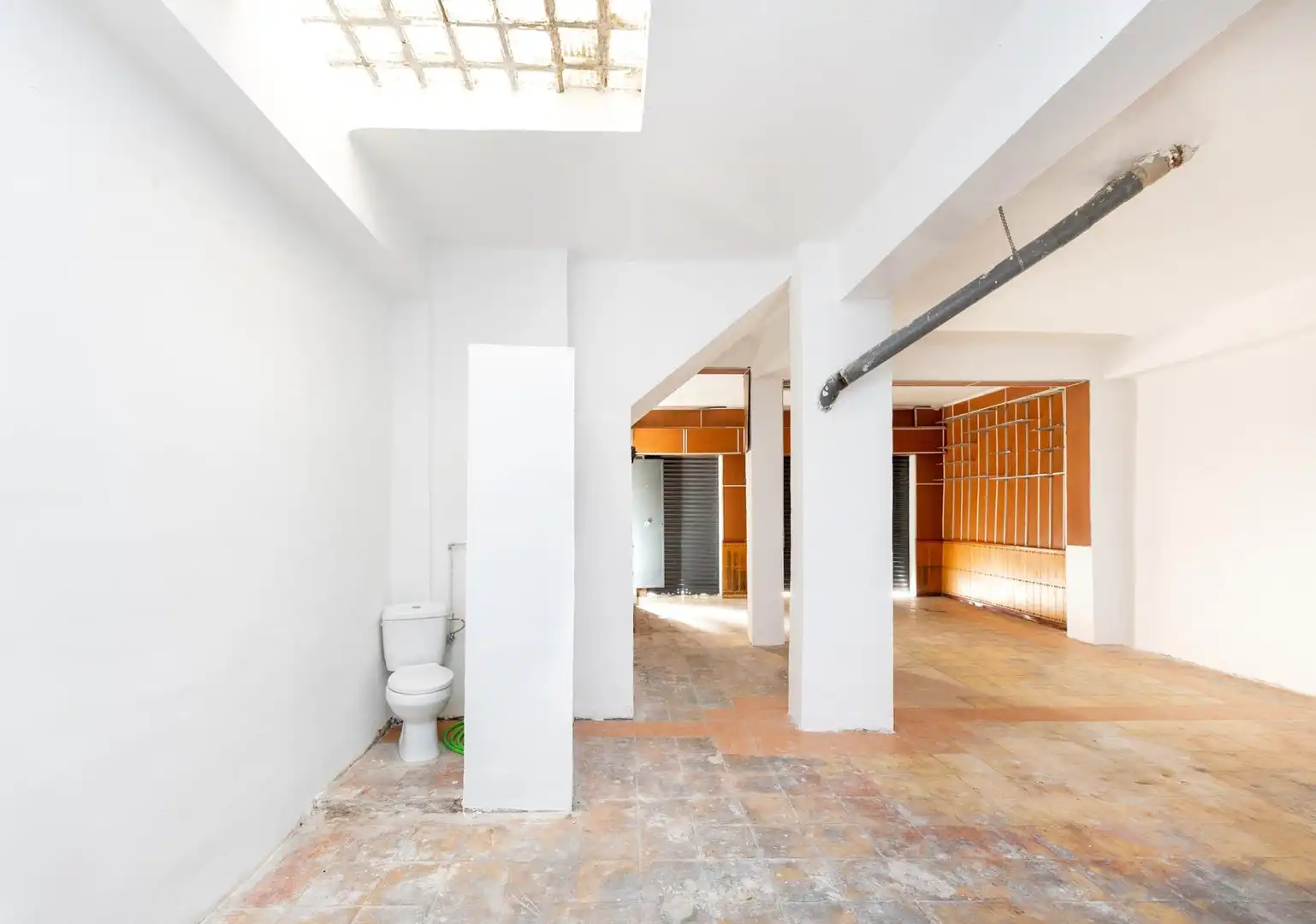 Commercial properties for sale in Granada
