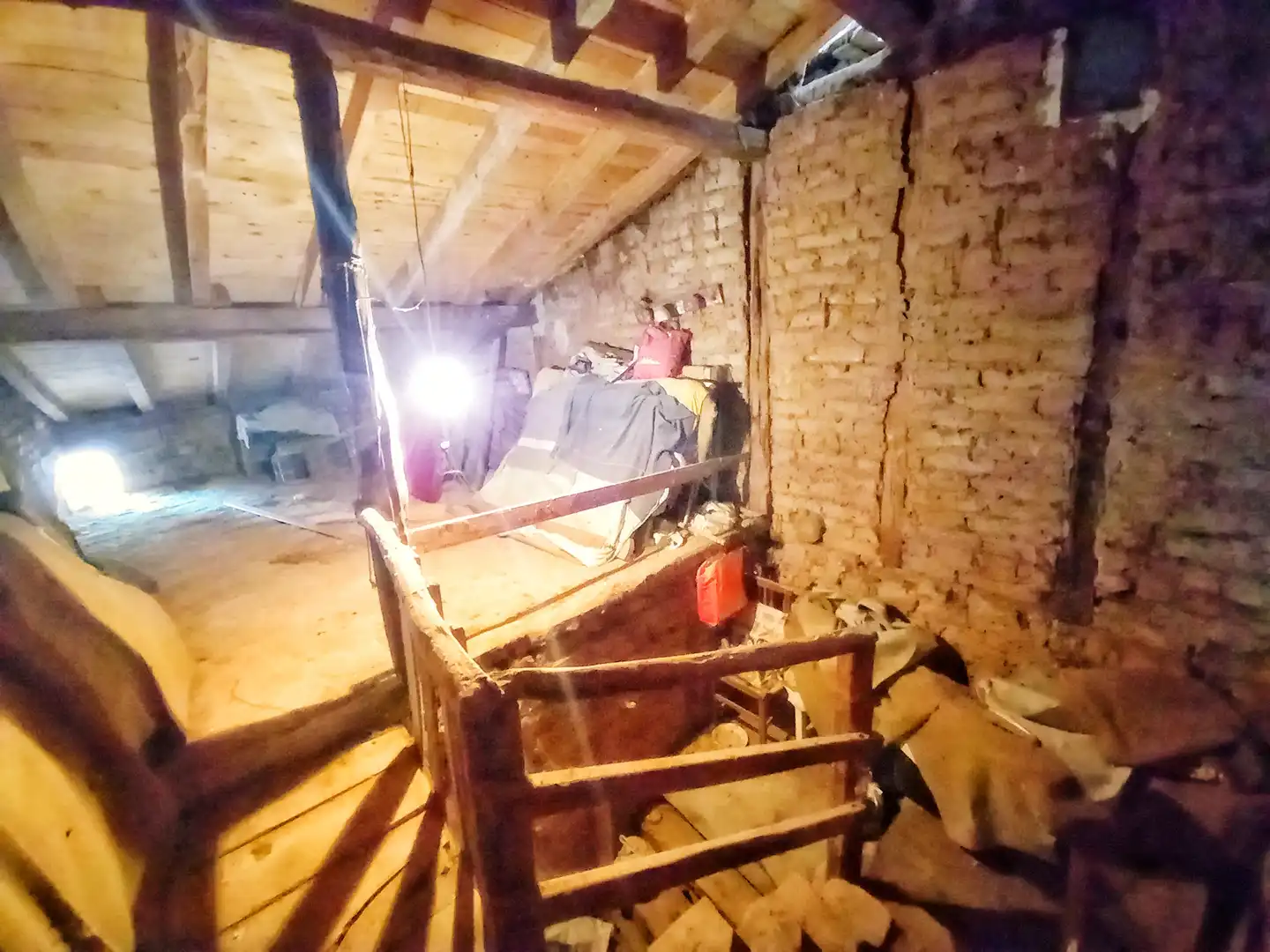 Casa adosada en venda a Calle la Iglesia, 6, Puentedura