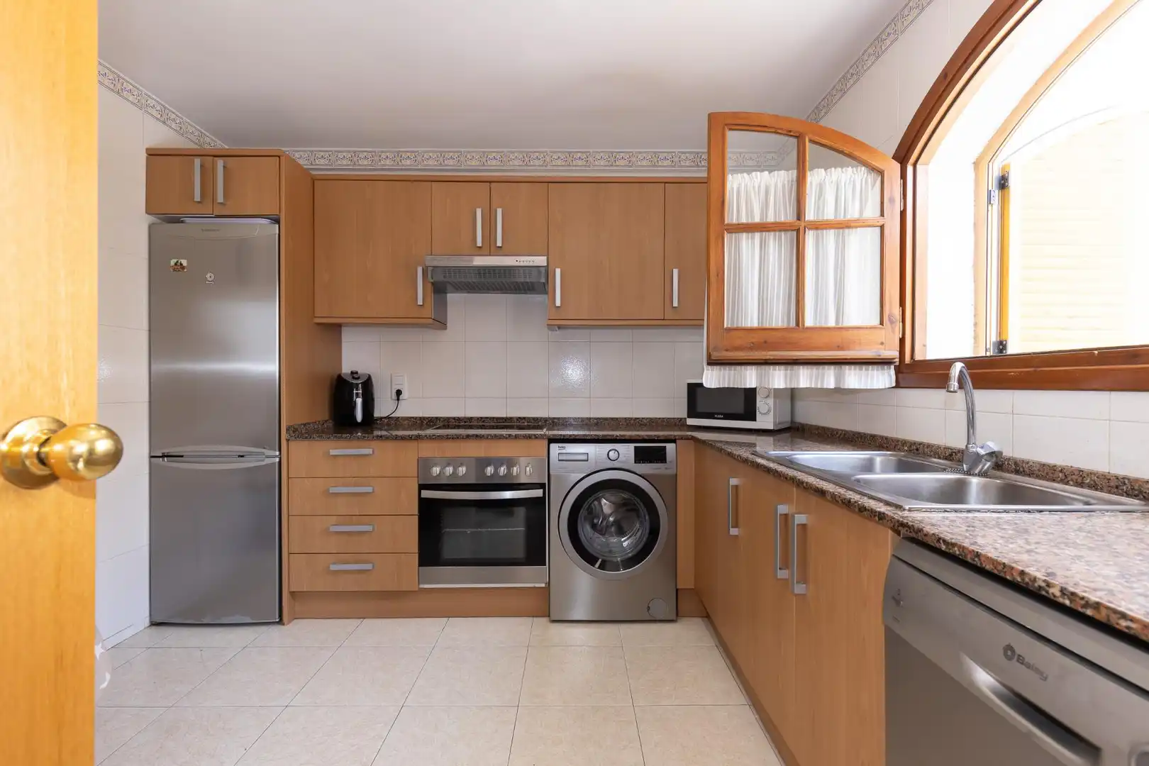 Kitchen of Detached homes for sale in Vandellòs i l'Hospitalet de l'Infant  with Heating, Private garden and Terrace