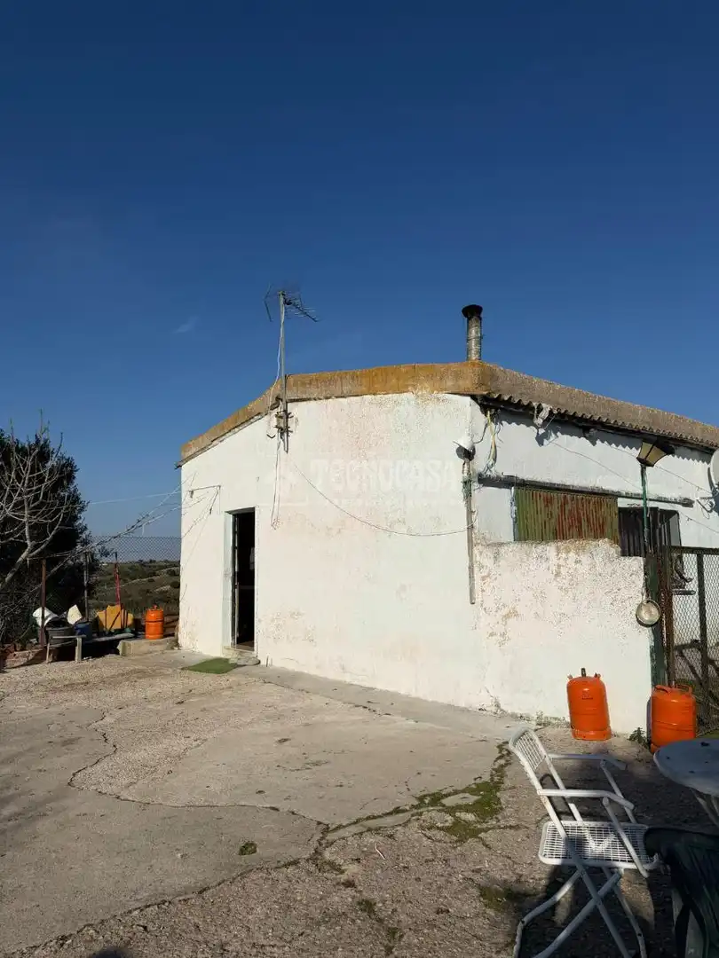 Vista exterior de Finca rústica en venta en Navalcarnero