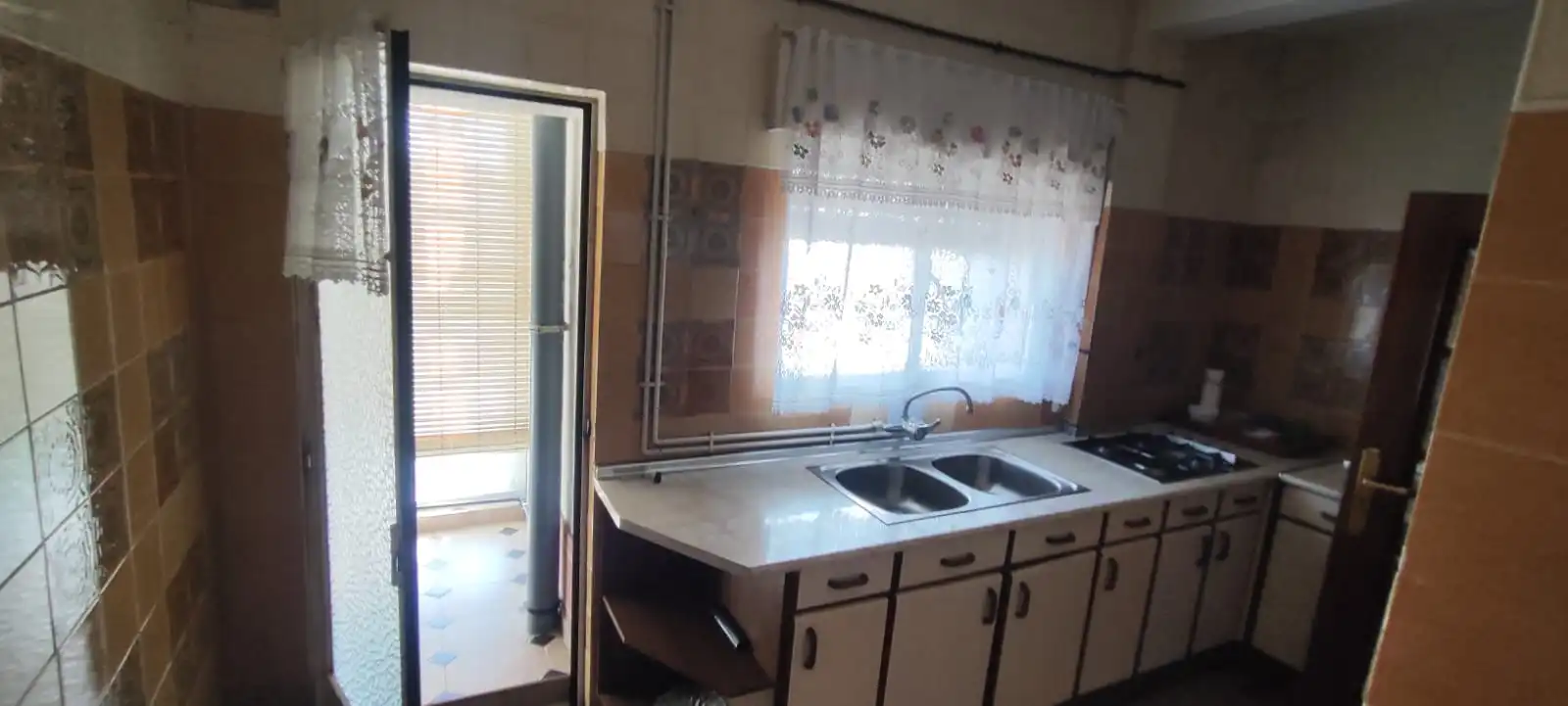 Kitchen of Flat for sale in Salamanca  with Heating, Furnished and Balcony