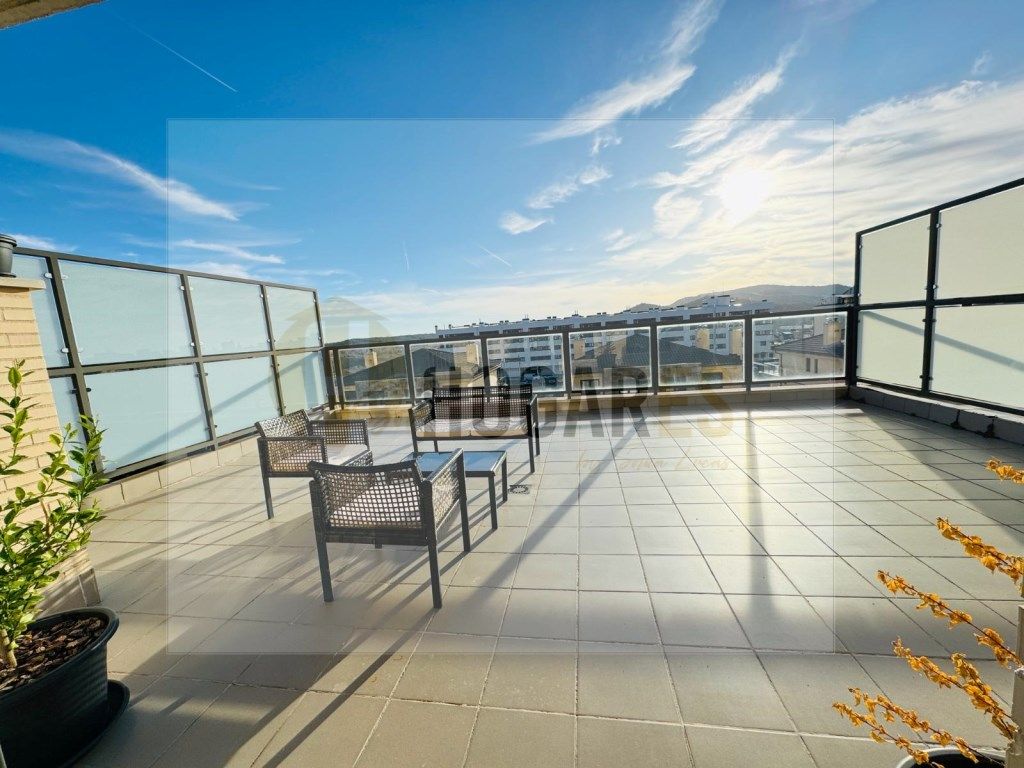 Terrasse von Wohnung miete in Soria Capital 