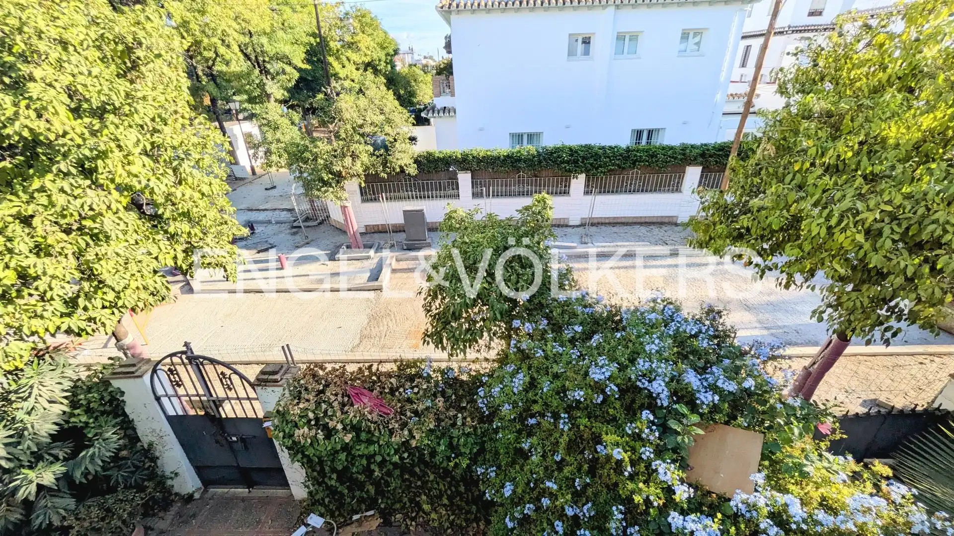 Exterior view of Houses for sale in Sevilla  with Heating, Private garden and Terrace