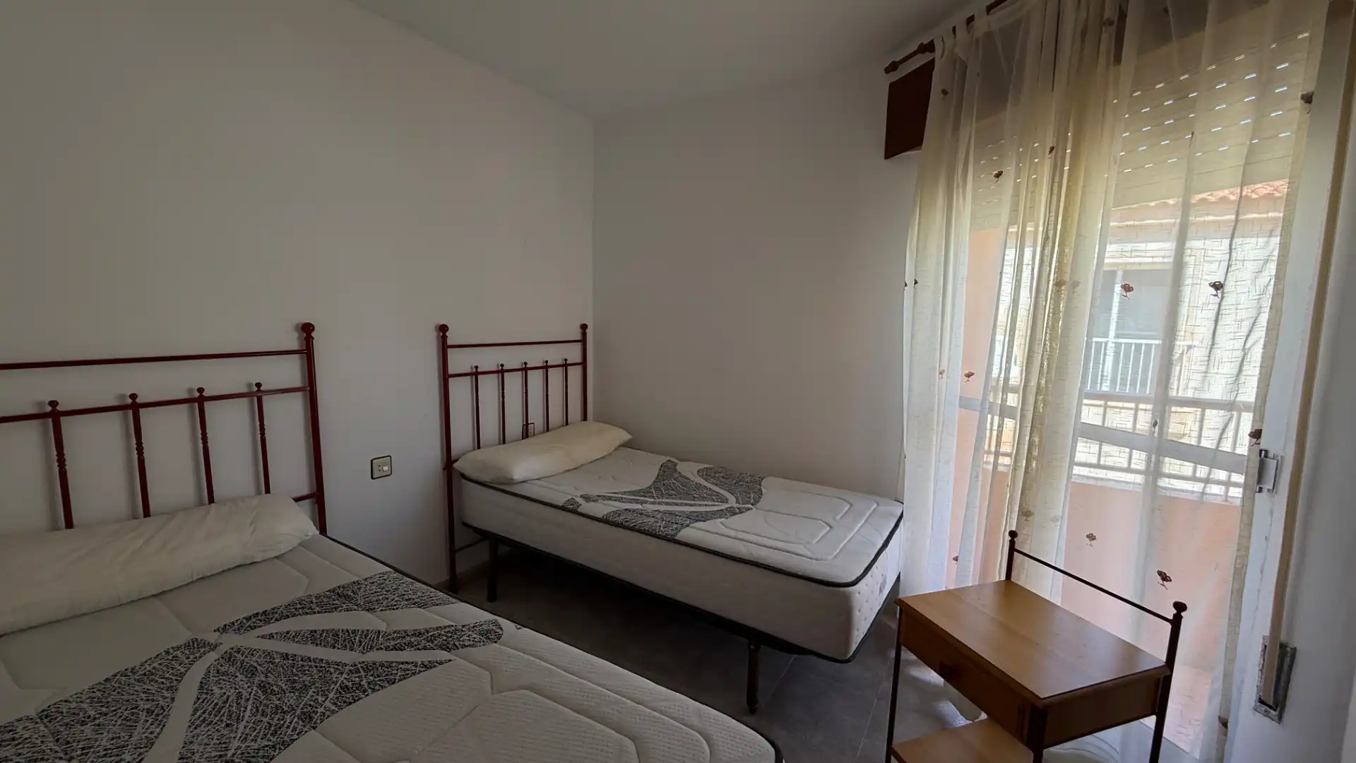 Habitación de Casa adosada en venta en Águilas con Jardín privado, Terraza y Trastero