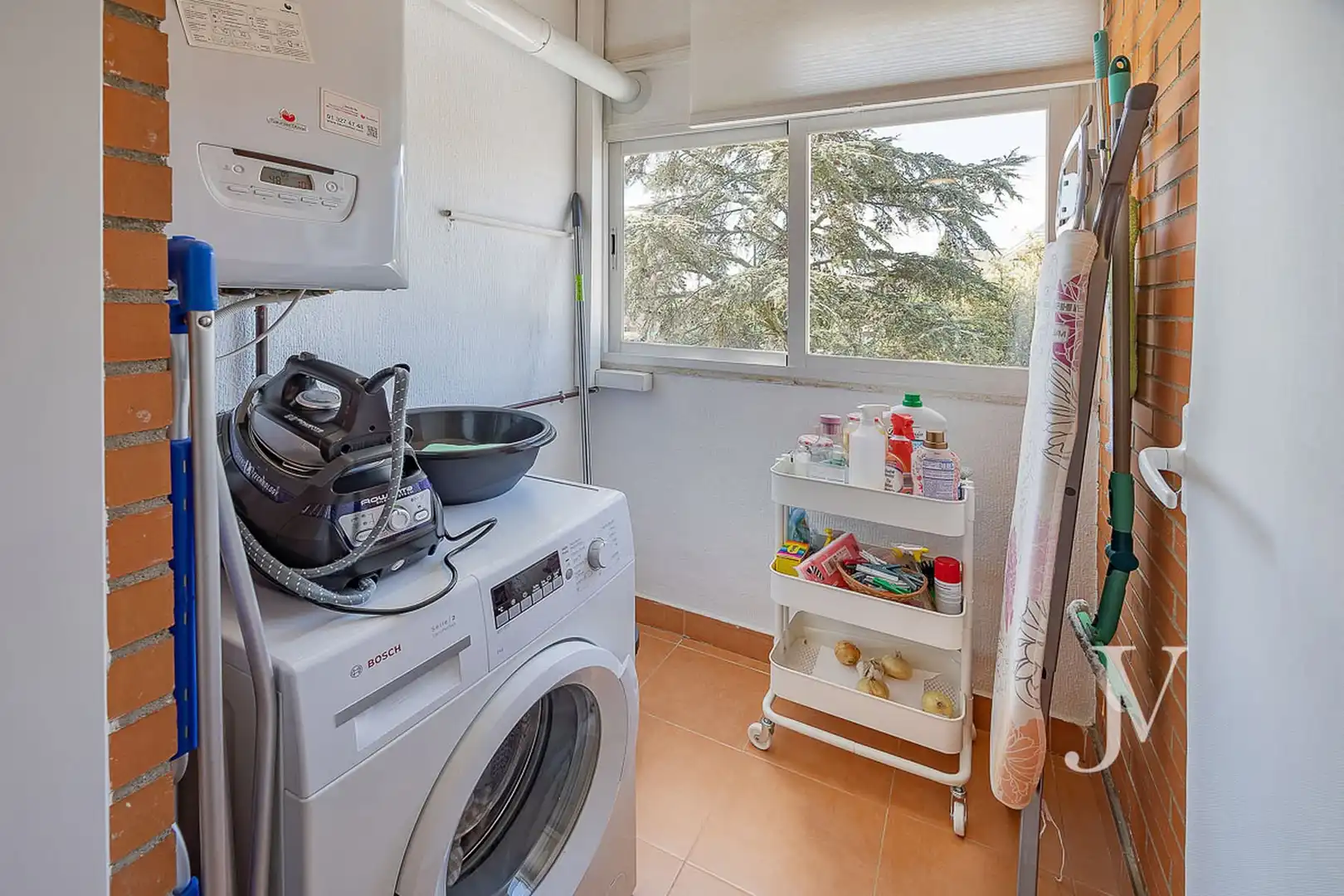 Kitchen of Flat for sale in Majadahonda  with Air Conditioner, Heating and Storage room