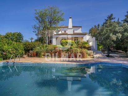 Jardí de Casa o xalet en venda en Estepona amb Jardí privat i Piscina