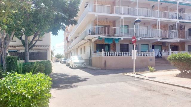 Piso en Venta en Travesia Angel celdran en Los Nietos