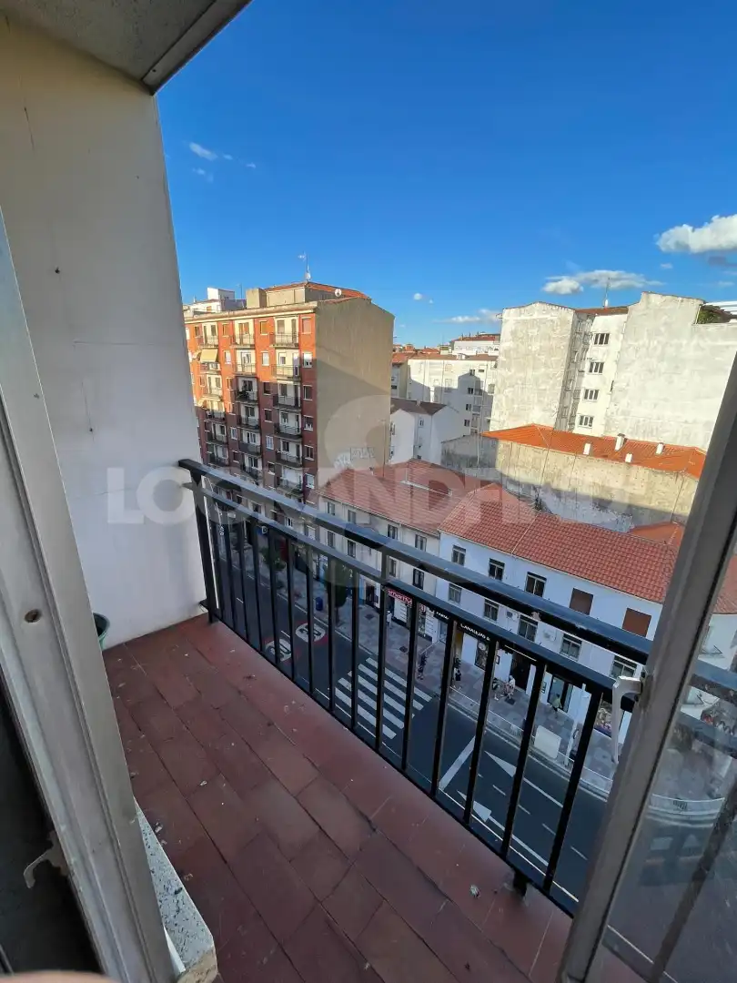 Pis amb terrassa en venda a Paseo de Canalejas 74, imagen 2