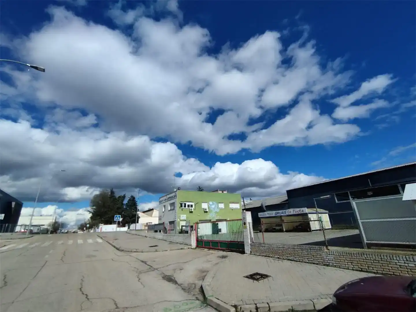 Vista exterior de Terreno en venta en Móstoles