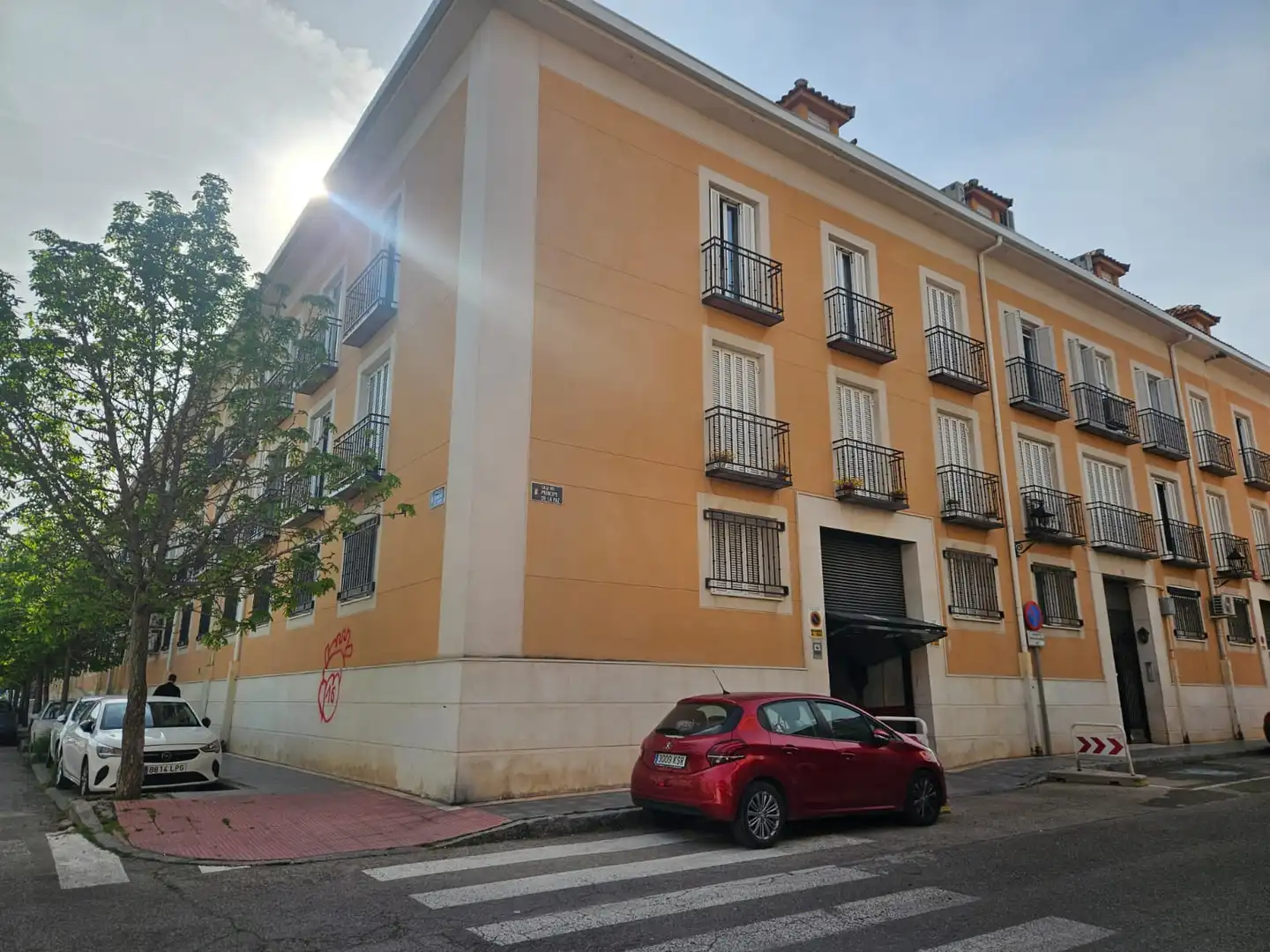 Außenansicht von Garage zur Miete in Aranjuez mit Alarm