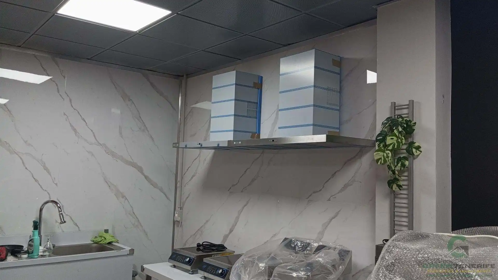 Cocina de Local en traspaso en Santa Cruz de Tenerife