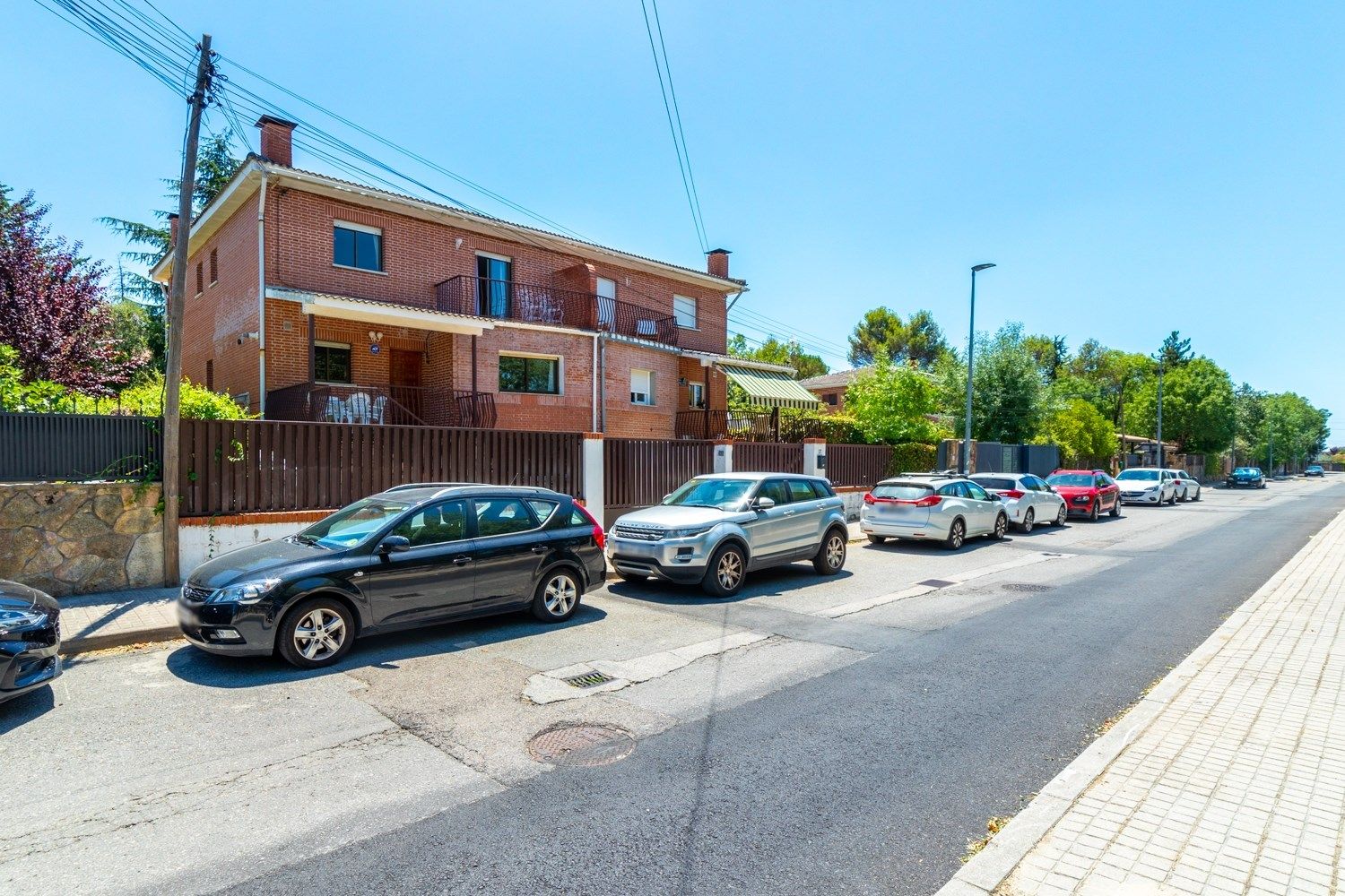 Vista exterior de Casa o xalet en venda en Moralzarzal amb Terrassa i Balcó