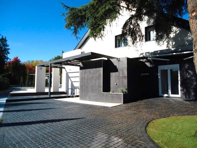 Casa-chalet en Venta en Urbanización La Moraleja