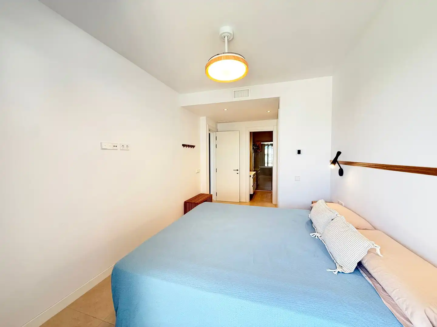 Habitación de Ático en venta en Vélez-Málaga con Aire acondicionado, Trastero y Piscina