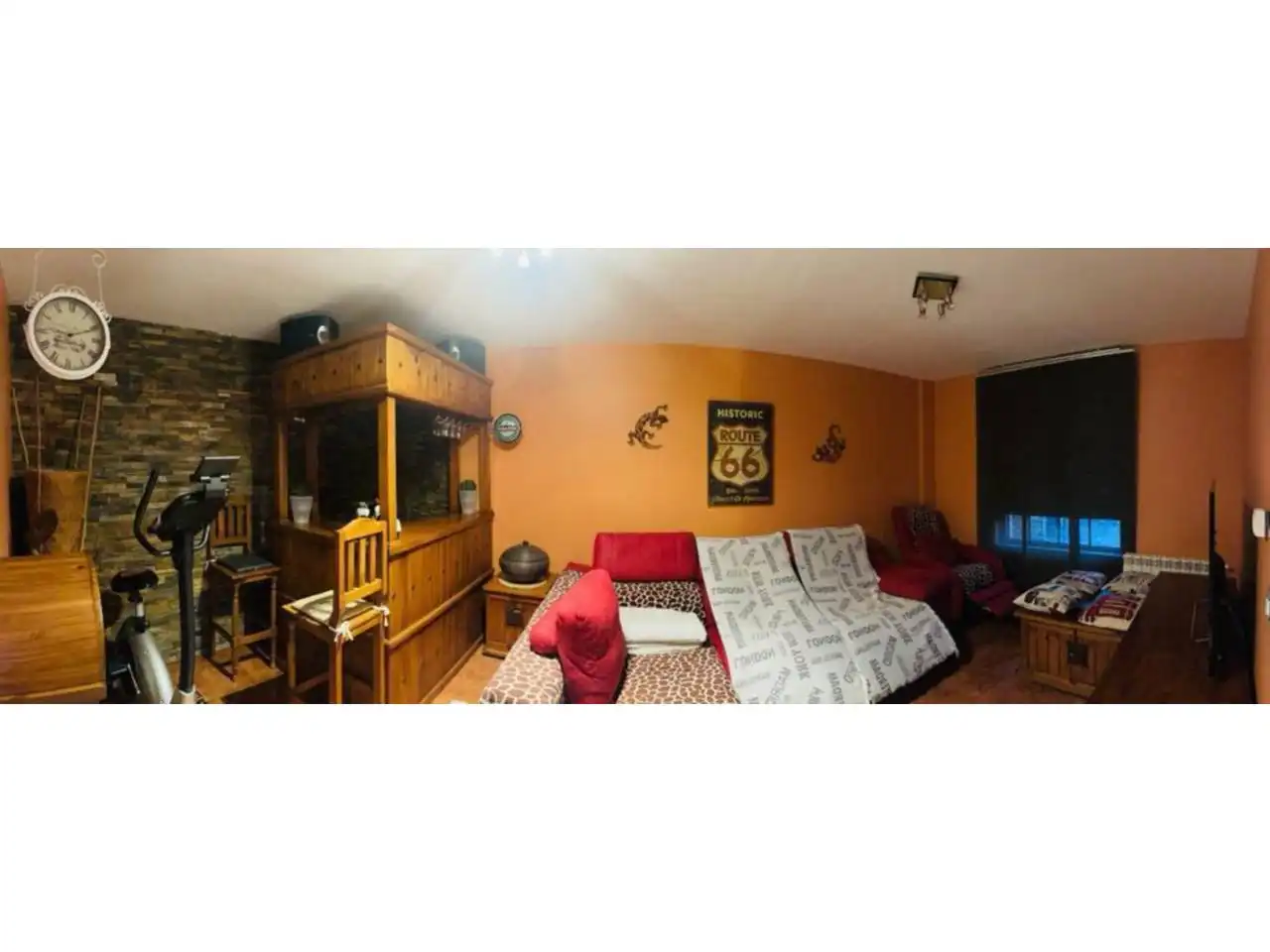 Habitación de Casa adosada en venta en Santa María de Cayón con Calefacción, Terraza y Amueblado