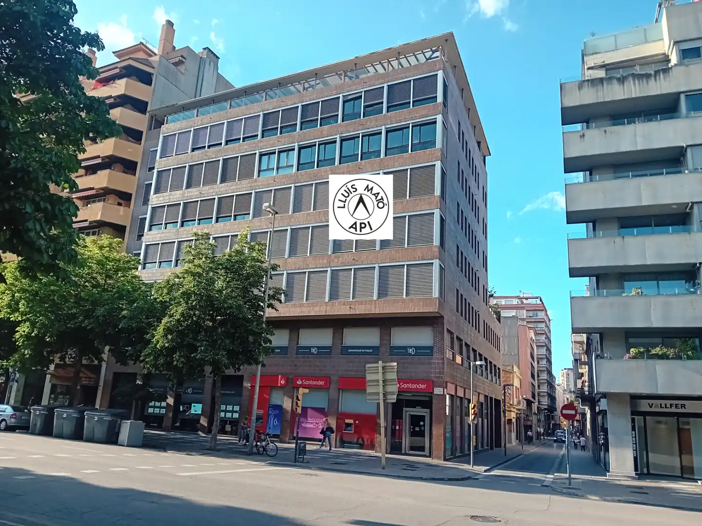 Gebäude zum Verkauf in Carrer de la Rutlla, Eixample Nord