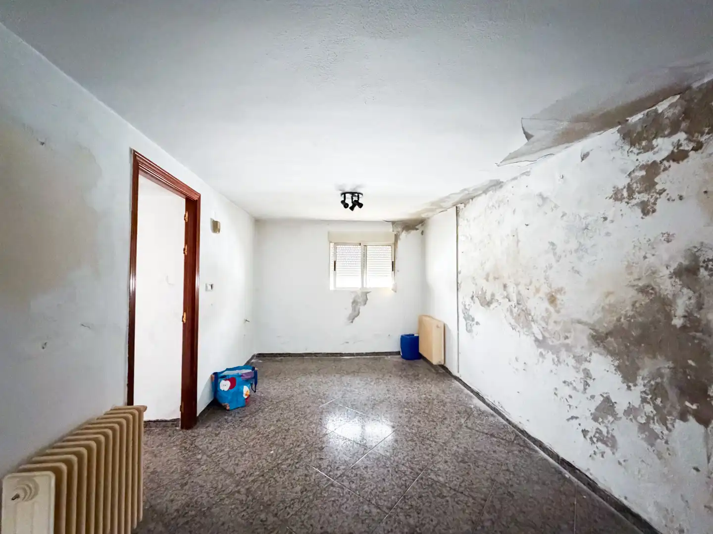 Casa o xalet en venda en Baza amb Jardí privat, Terrassa i Balcó