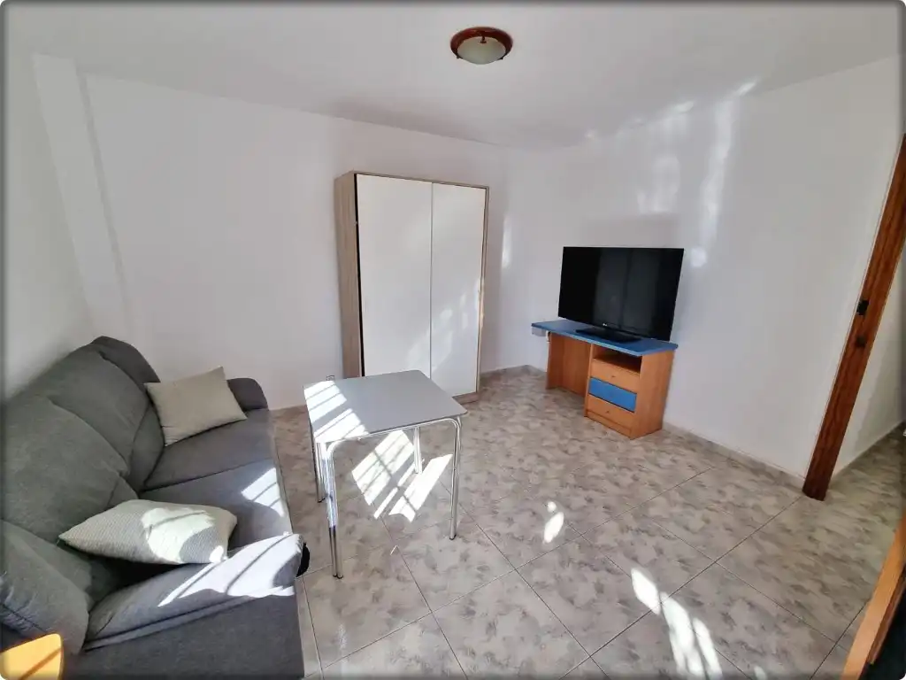 Apartamento en venta en Piles