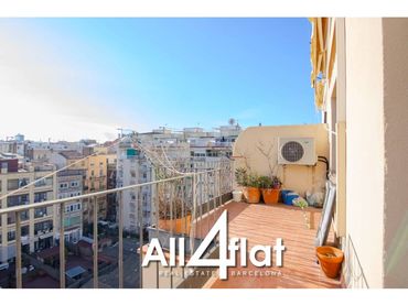 Penthouse mit Aufzug zum Verkauf in Calle Comte d´Urgell
