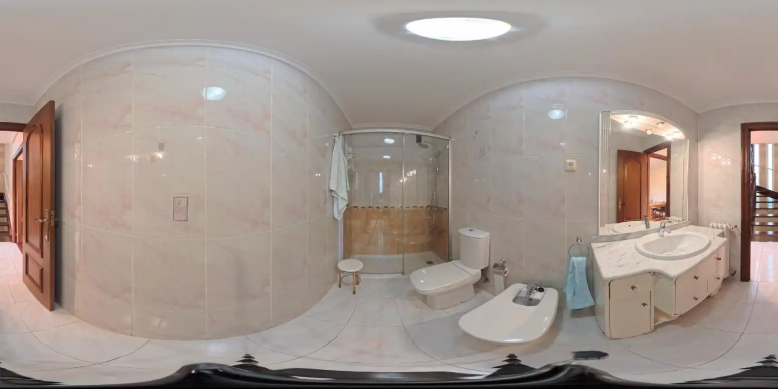 Bathroom of Detached homes for sale in Torrelavega   with Heating, Private garden and Storage room