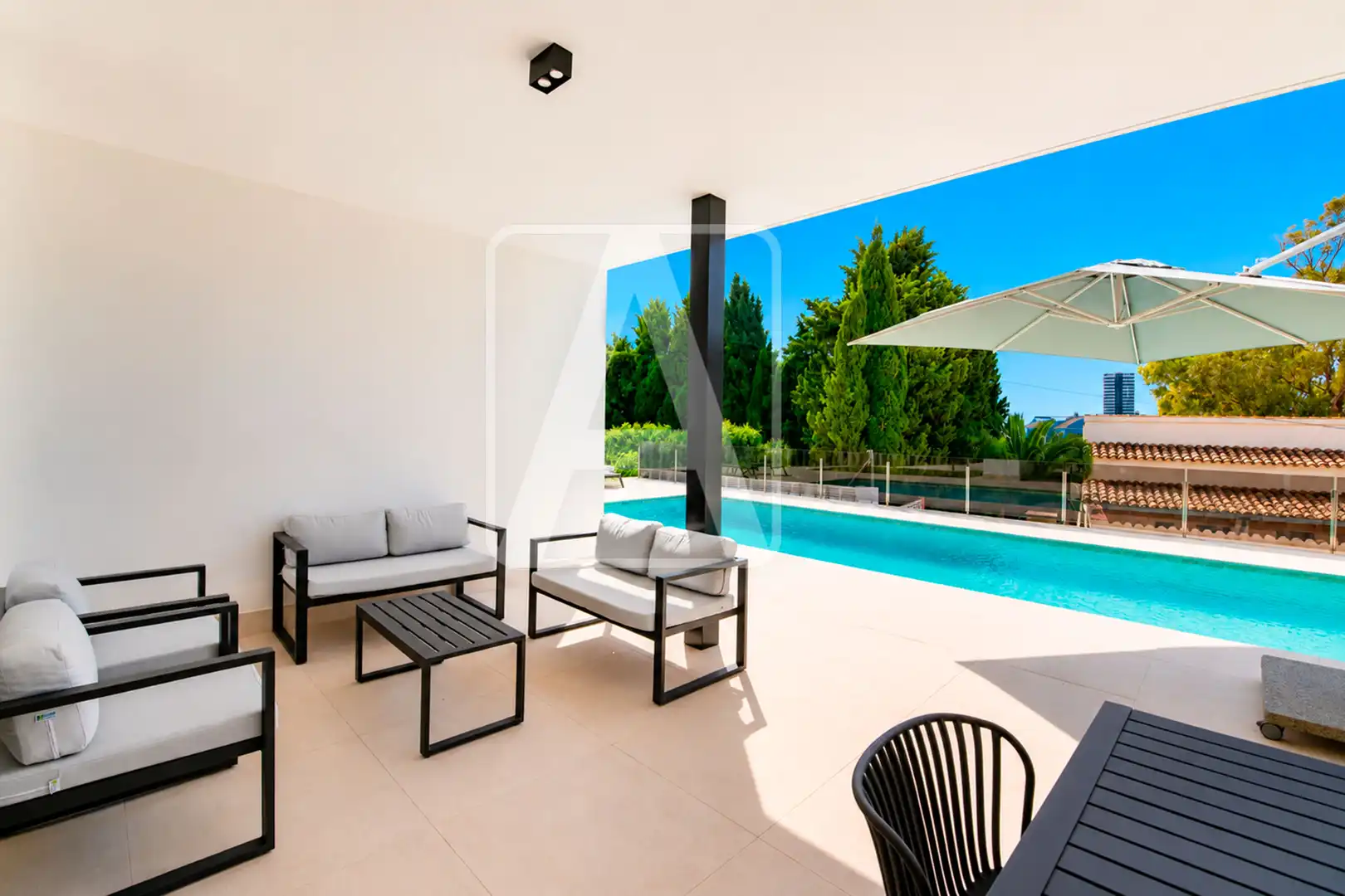 Chalet con piscina en venta en Marisol Park - Ortembach - Los Almendros, imagen 44