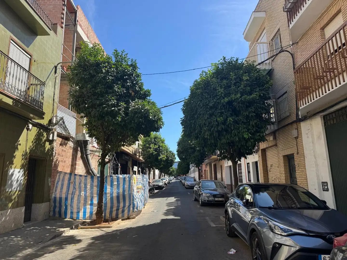 Exterior view of Houses for sale in Sevilla  with Terrace and Balcony