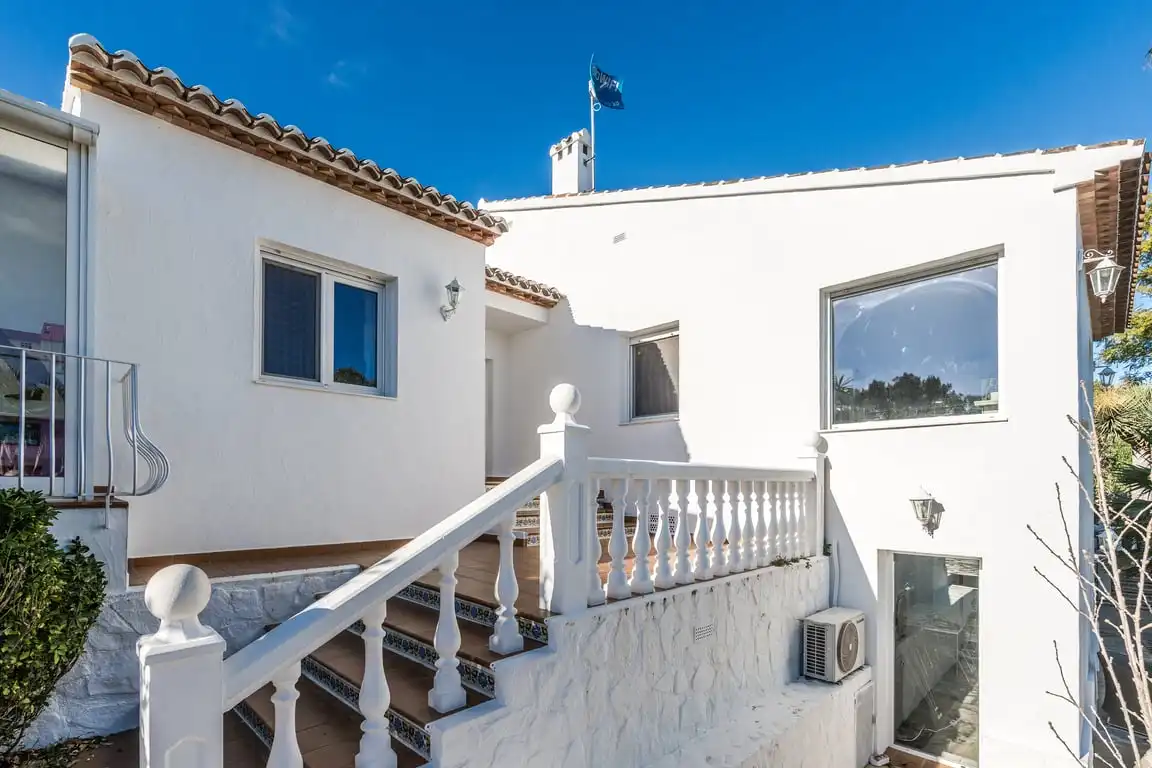 Vista exterior de Casa o chalet en venta en Jávea / Xàbia con Aire acondicionado, Jardín privado y Terraza