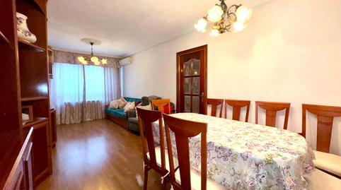 Foto 3 de Pis en venda a Calle de Alzola, Orcasitas, Madrid